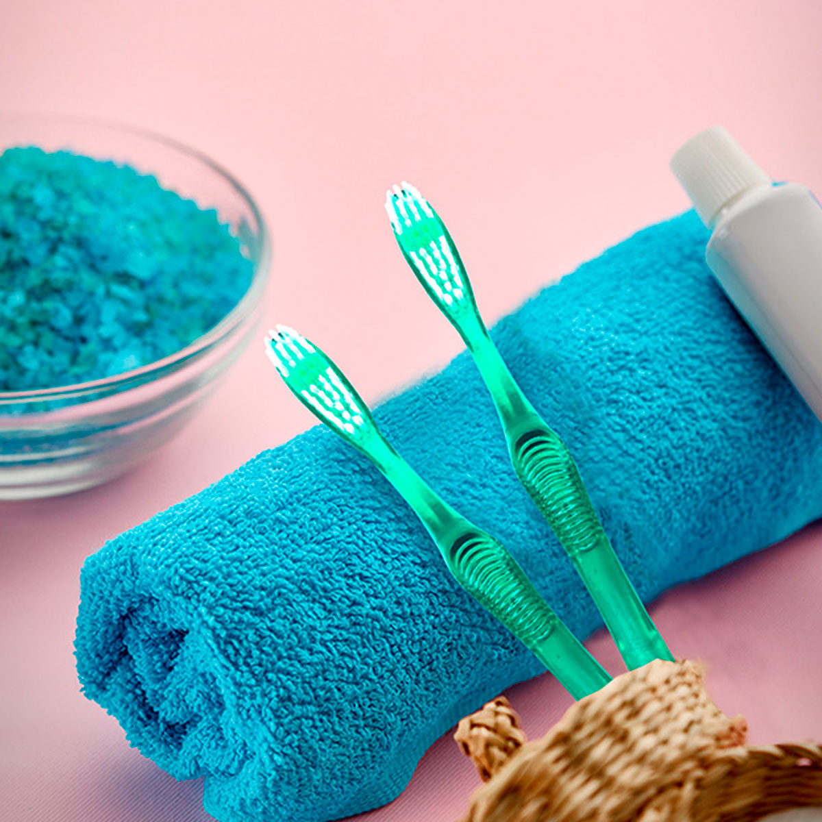 Cepillo de Dientes Infinita Transparente para Adulto – Cerdas Medias